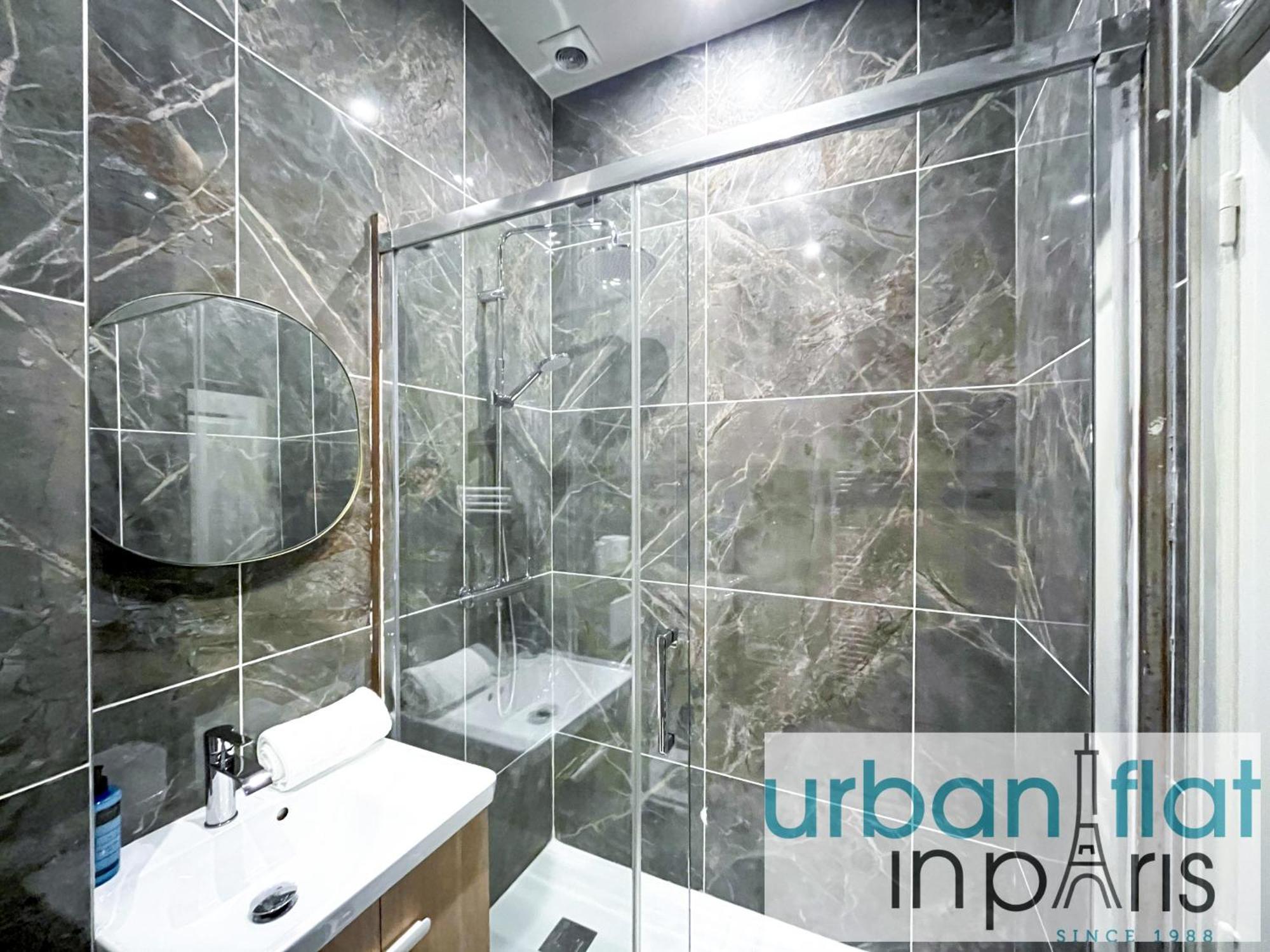 Urban Flat 63 - Beautiful 3 Bedroom Flat Champs-Elysees París Exterior foto